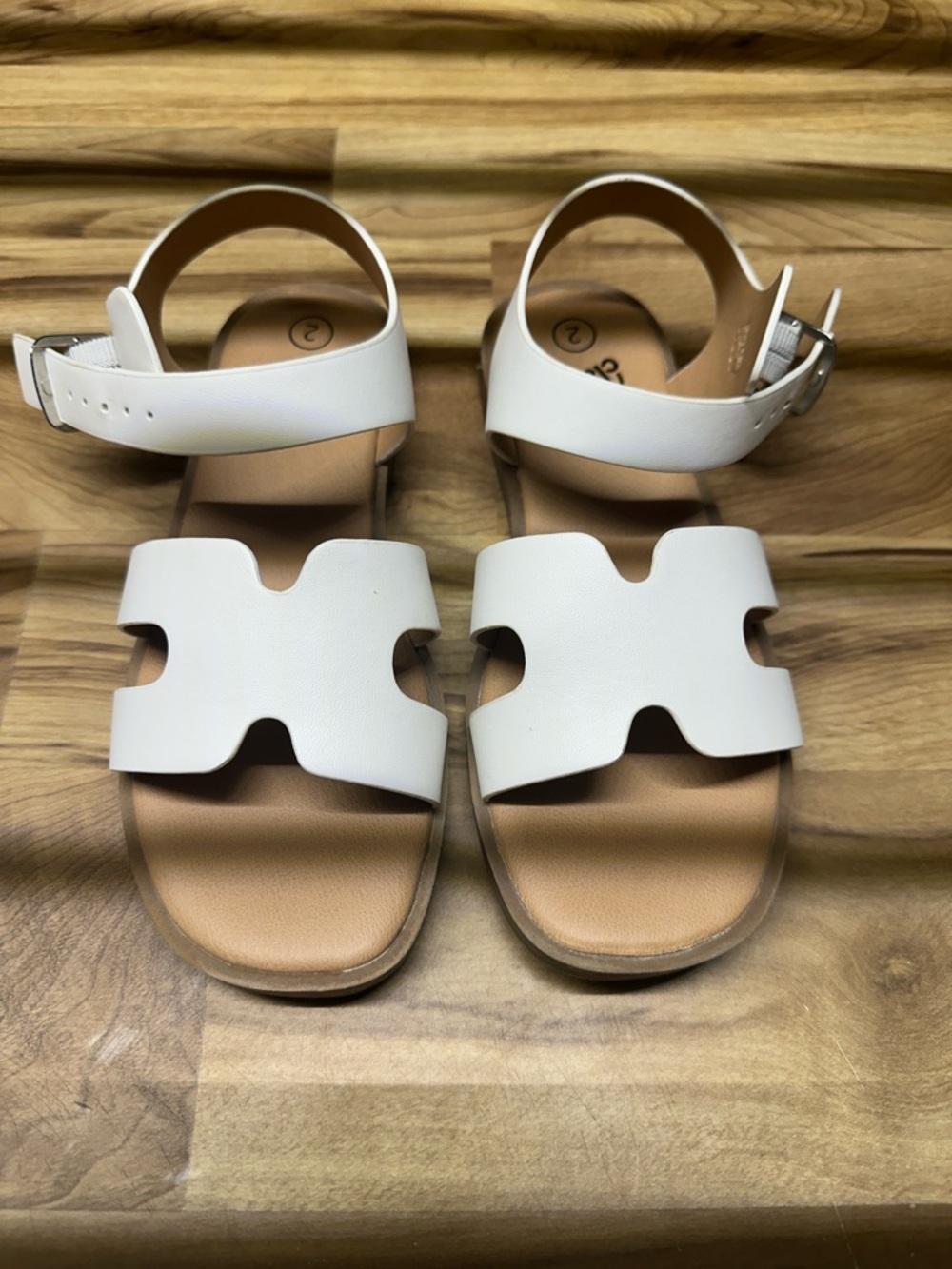 Girls Art Class sandals